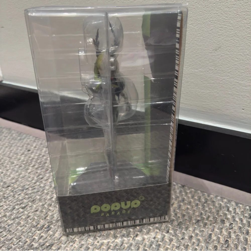 NWB- Authentic Good Smile Company Pop Up Parade Figure Box Dead Master - Picture 2 of 5